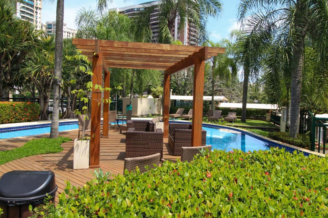 Barra Da Tijuca - 9 - Flat Premium Com Cozinha, Fogao Cooktop, Geladeira Grande, Smart Tv Grande, Lindo E Muitissimo Confortavel, Balsa Para A Praia Gratis E Estacionamento Gratuito Rio de Janeiro Buitenkant foto