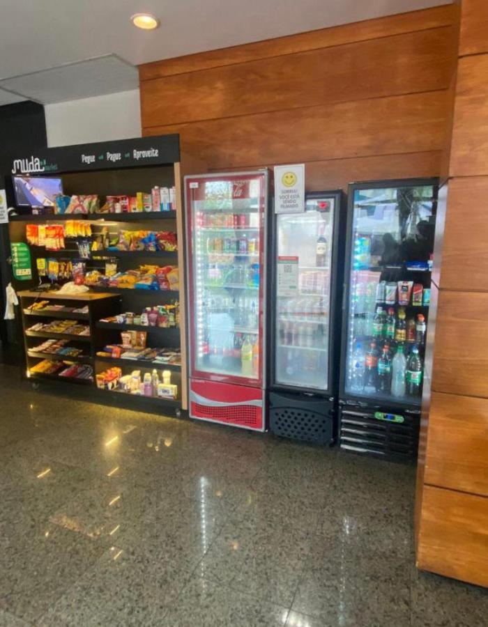 Barra Da Tijuca - 9 - Flat Premium Com Cozinha, Fogao Cooktop, Geladeira Grande, Smart Tv Grande, Lindo E Muitissimo Confortavel, Balsa Para A Praia Gratis E Estacionamento Gratuito Rio de Janeiro Buitenkant foto
