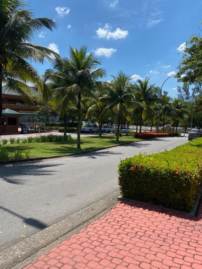 Barra Da Tijuca - 9 - Flat Premium Com Cozinha, Fogao Cooktop, Geladeira Grande, Smart Tv Grande, Lindo E Muitissimo Confortavel, Balsa Para A Praia Gratis E Estacionamento Gratuito Rio de Janeiro Buitenkant foto