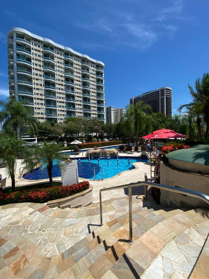 Barra Da Tijuca - 9 - Flat Premium Com Cozinha, Fogao Cooktop, Geladeira Grande, Smart Tv Grande, Lindo E Muitissimo Confortavel, Balsa Para A Praia Gratis E Estacionamento Gratuito Rio de Janeiro Buitenkant foto