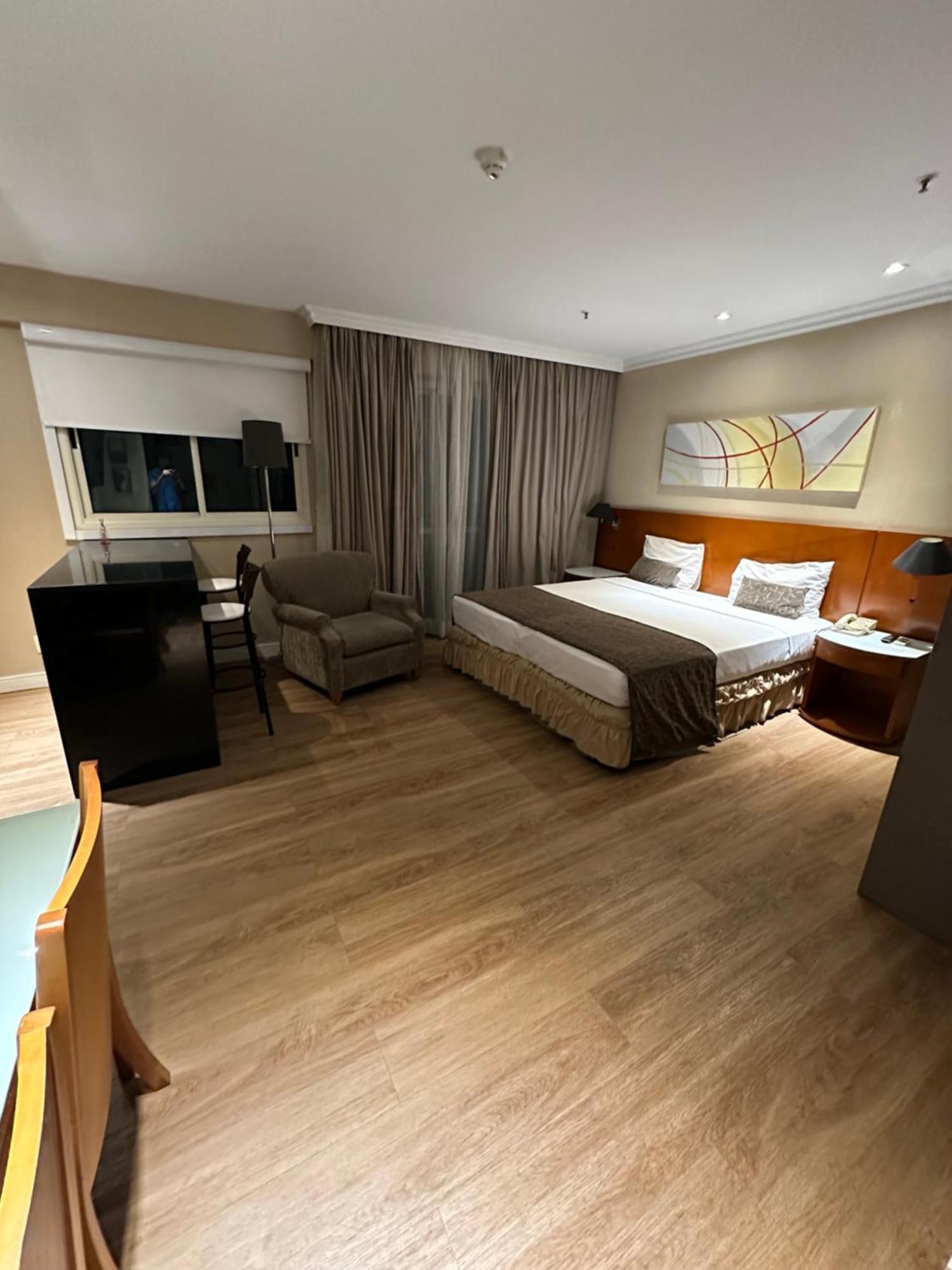 Barra Da Tijuca - 9 - Flat Premium Com Cozinha, Fogao Cooktop, Geladeira Grande, Smart Tv Grande, Lindo E Muitissimo Confortavel, Balsa Para A Praia Gratis E Estacionamento Gratuito Rio de Janeiro Buitenkant foto