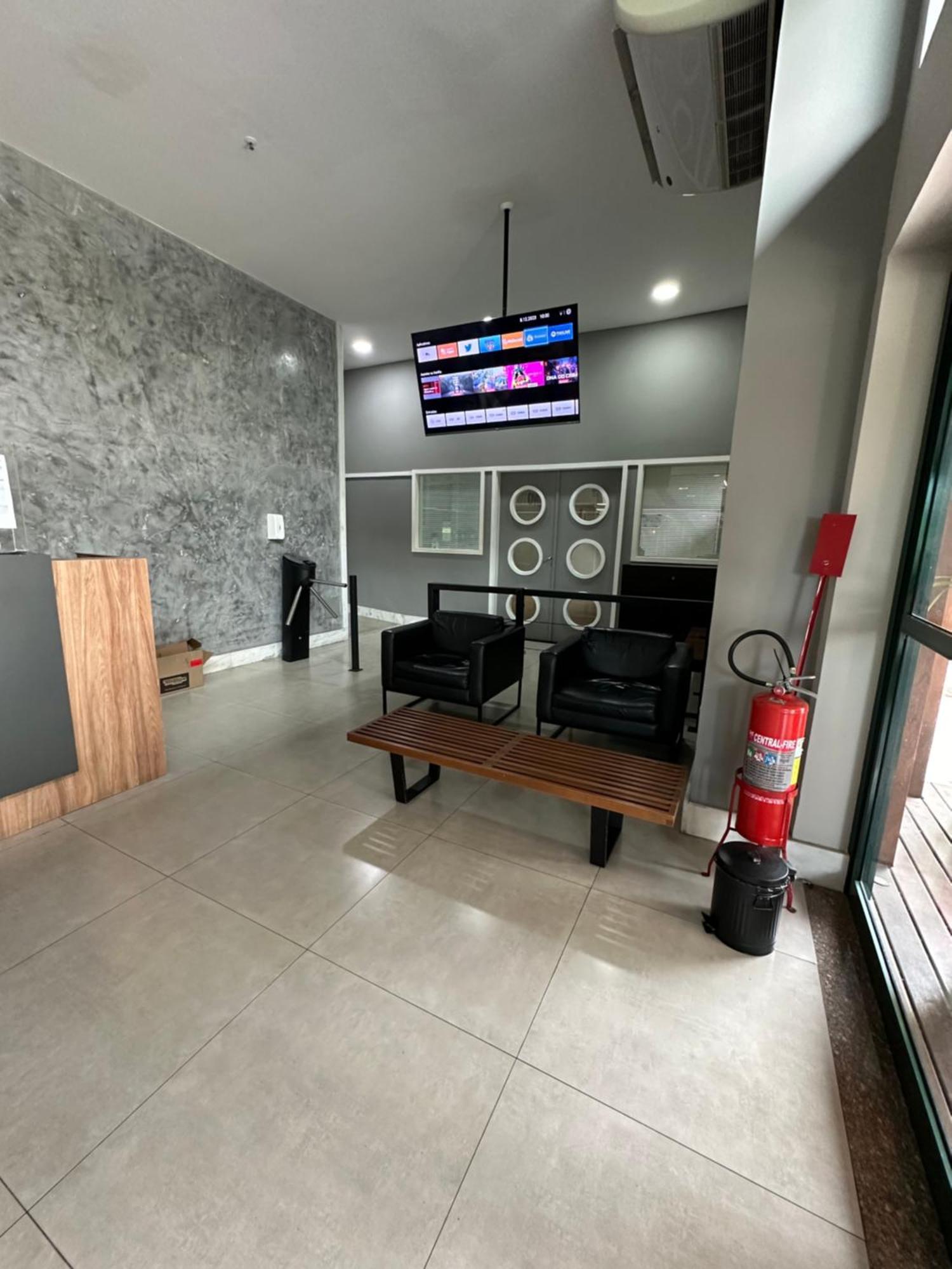 Barra Da Tijuca - 9 - Flat Premium Com Cozinha, Fogao Cooktop, Geladeira Grande, Smart Tv Grande, Lindo E Muitissimo Confortavel, Balsa Para A Praia Gratis E Estacionamento Gratuito Rio de Janeiro Buitenkant foto