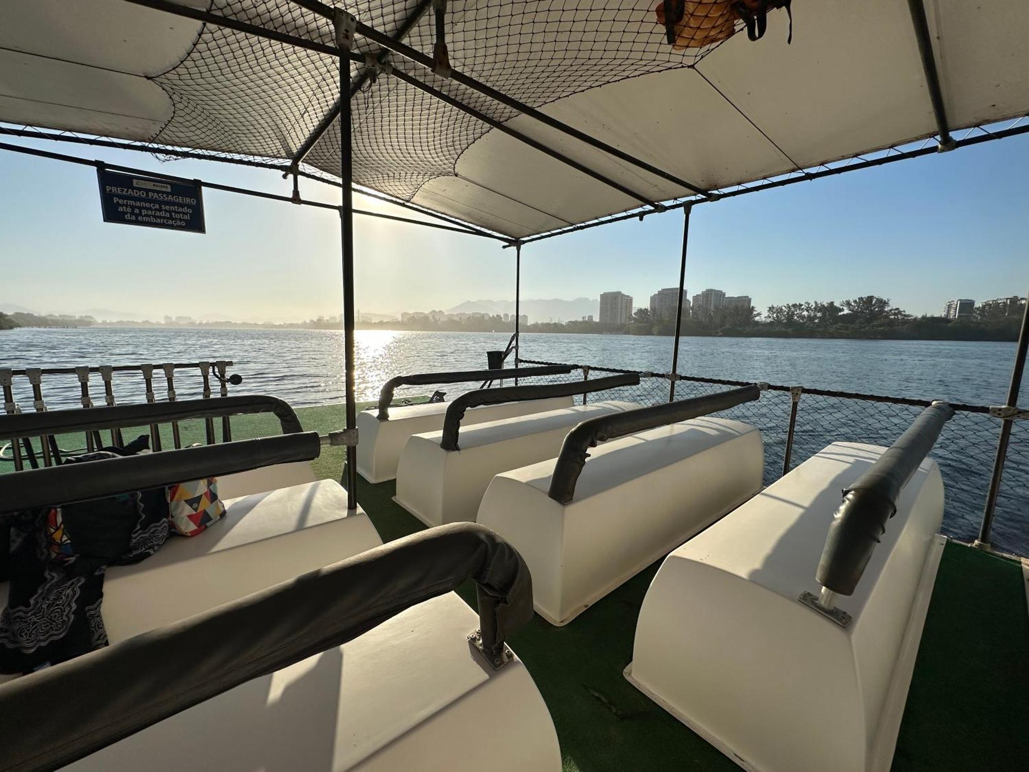 Barra Da Tijuca - 9 - Flat Premium Com Cozinha, Fogao Cooktop, Geladeira Grande, Smart Tv Grande, Lindo E Muitissimo Confortavel, Balsa Para A Praia Gratis E Estacionamento Gratuito Rio de Janeiro Buitenkant foto